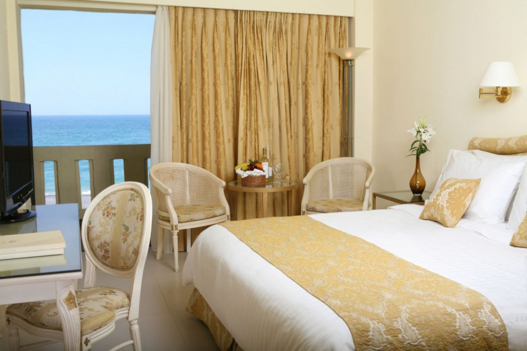 web_AQUILA-RITHYMNA-BEACH-STANDARD-ROOM-SEA-VIEW-1024x683